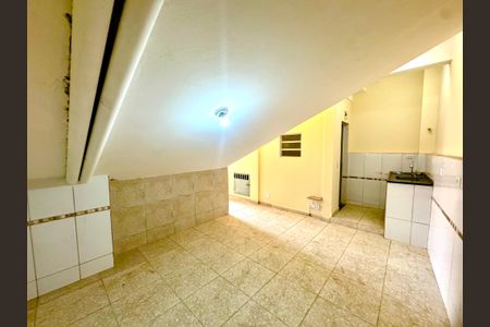 Quarto de kitnet/studio para alugar com 1 quarto, 45m² em Parque Residencial Bambi, Guarulhos