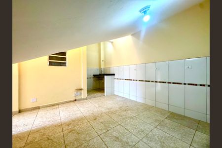Quarto de kitnet/studio para alugar com 1 quarto, 45m² em Parque Residencial Bambi, Guarulhos