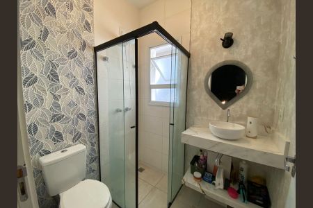 Banheiro de casa de condomínio à venda com 3 quartos, 120m² em Cidade Nova, Jundiaí