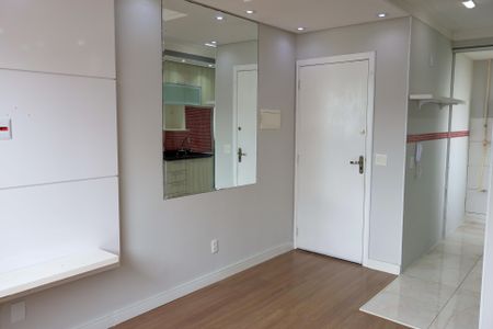 sala de apartamento para alugar com 2 quartos, 40m² em São Pedro, Osasco