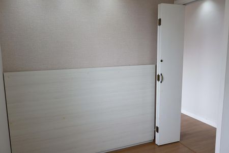 Quarto 1 de apartamento para alugar com 2 quartos, 40m² em São Pedro, Osasco