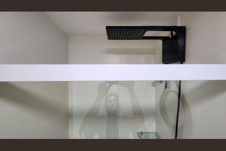 Banheiro de kitnet/studio para alugar com 1 quarto, 16m² em Amaralina, Salvador