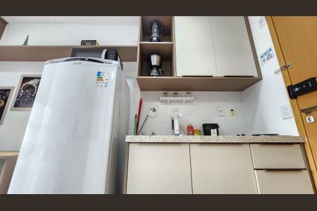 Cozinha de kitnet/studio para alugar com 1 quarto, 16m² em Amaralina, Salvador