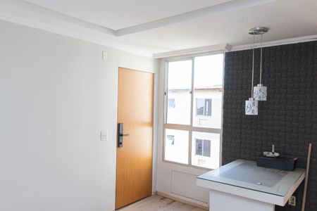 Sala de apartamento para alugar com 2 quartos, 48m² em Paciência, Rio de Janeiro