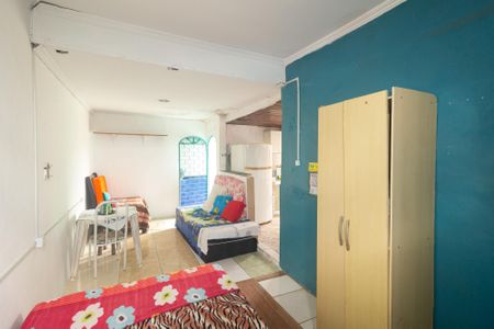 Sala/Quarto de casa para alugar com 1 quarto, 50m² em Campo Grande, Rio de Janeiro