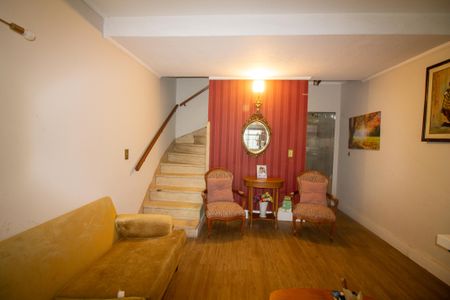 Sala de casa para alugar com 3 quartos, 180m² em Jardim Aeroporto, São Paulo