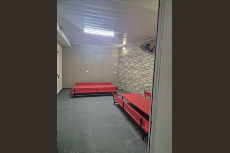 Casa para alugar com 2 quartos, 172m² em Jardim Teresa Cristina, São Paulo