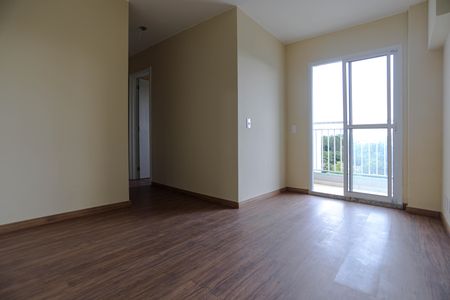 Sala de apartamento para alugar com 2 quartos, 47m² em Botujuru, Mogi das Cruzes