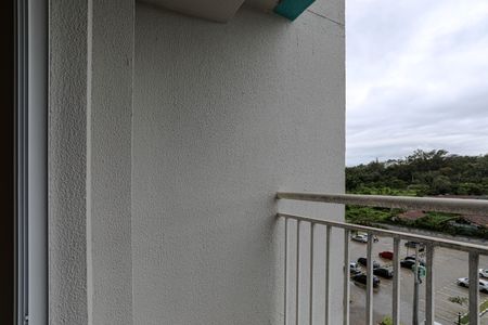 Sacada de apartamento para alugar com 2 quartos, 47m² em Botujuru, Mogi das Cruzes