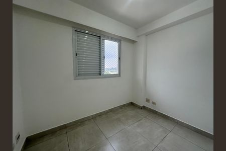 Quarto de apartamento para alugar com 2 quartos, 77m² em Vila Boa Vista, Barueri
