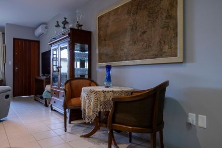 Detalhe Sala de casa para alugar com 2 quartos, 158m² em Jardim Paulistano, Sorocaba