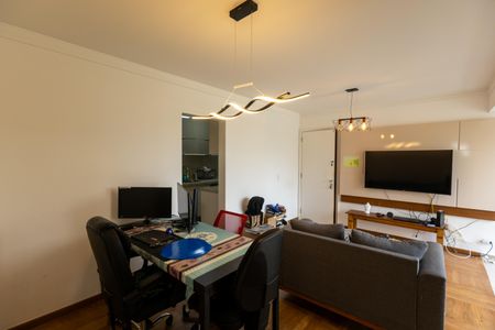 Sala de apartamento à venda com 3 quartos, 85m² em Vila Campo Grande, São Paulo