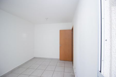 Sala de apartamento para alugar com 2 quartos, 41m² em Chácara Cotia, Contagem