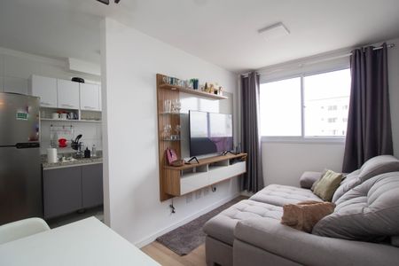 Sala de apartamento para alugar com 2 quartos, 44m² em Jardim Iris, São Paulo