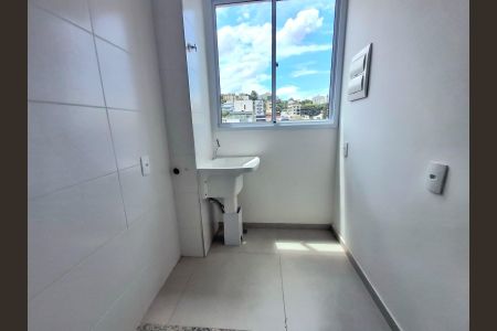 Área de serviço de apartamento para alugar com 2 quartos, 71m² em Coração Eucarístico, Belo Horizonte