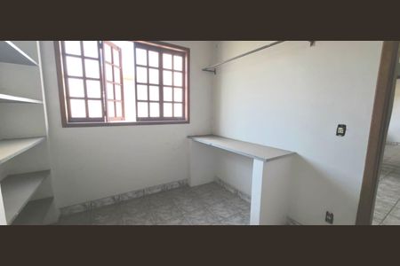 Casa para alugar com 5 quartos, 500m² em Centro, Vespasiano