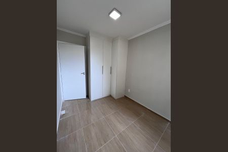 Quarto de apartamento para alugar com 2 quartos, 41m² em Jardim do Lago, Osasco