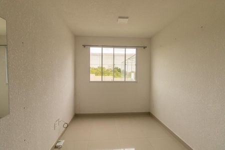 Sala de apartamento para alugar com 2 quartos, 43m² em Umbará, Curitiba