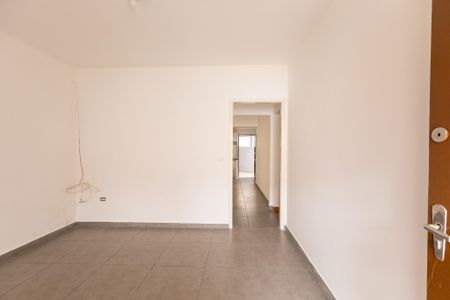 Sala de estar de casa à venda com 3 quartos, 170m² em Vila Marari, São Paulo