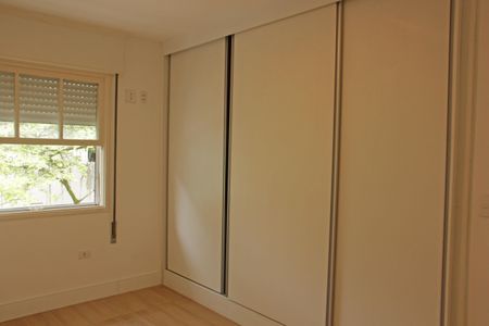 Quarto 1 de casa para alugar com 3 quartos, 180m² em Ponta da Praia, Santos