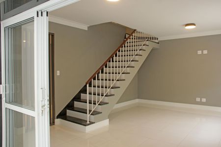 Sala de casa para alugar com 3 quartos, 180m² em Ponta da Praia, Santos