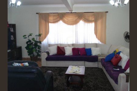 Casa à venda com 5 quartos, 290m² em Campo Grande, São Paulo