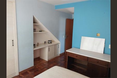 Casa à venda com 7 quartos, 450m² em Jardim Guanabara, Rio de Janeiro