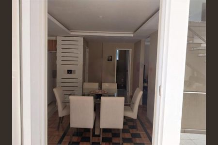 Casa à venda com 7 quartos, 450m² em Jardim Guanabara, Rio de Janeiro