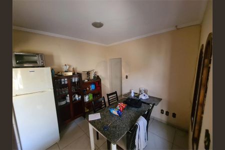 Casa à venda com 2 quartos, 128m² em Jardim Ocara, Santo André