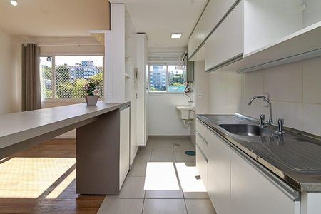 Cozinha de apartamento para alugar com 3 quartos, 74m² em Teresópolis, Porto Alegre
