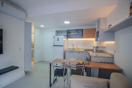 kitnet de apartamento para alugar com 1 quarto, 34m² em Farroupilha, Porto Alegre