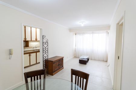 Sala de apartamento para alugar com 2 quartos, 64m² em Farroupilha, Porto Alegre