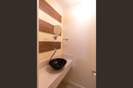 Lavabo de apartamento para alugar com 2 quartos, 64m² em Farroupilha, Porto Alegre