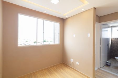 Sala de apartamento para alugar com 2 quartos, 40m² em Vila Chabilandia, São Paulo