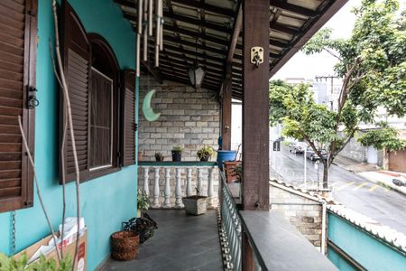 Varanda de casa à venda com 5 quartos, 279m² em Jardim America, Belo Horizonte