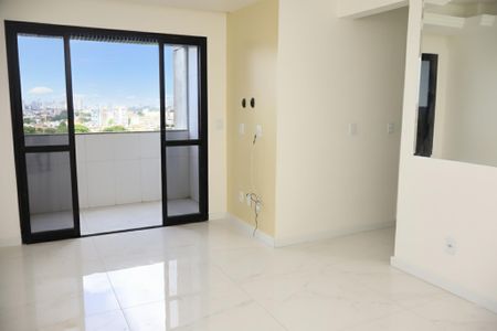 Sala de apartamento para alugar com 2 quartos, 60m² em Cabula, Salvador