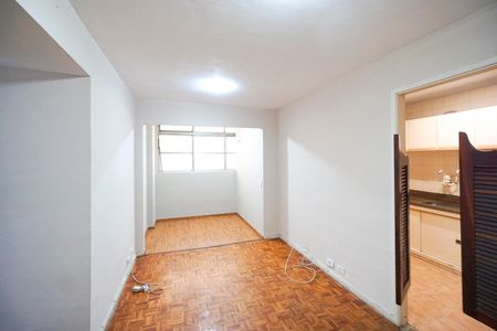Sala de apartamento para alugar com 2 quartos, 72m² em Parque São Jorge, São Paulo