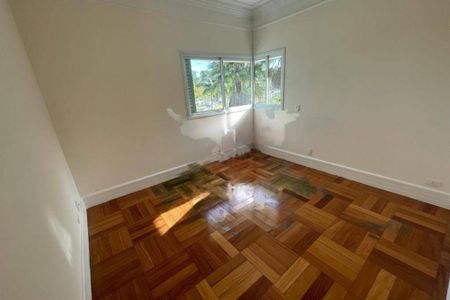 Casa à venda com 6 quartos, 1200m² em Tamboré, Santana de Parnaíba