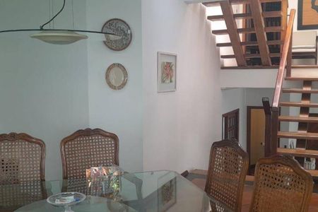 Casa à venda com 5 quartos, 445m² em Residencial Onze (Alphaville), Santana de Parnaíba