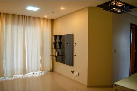 Apartamento para alugar com 3 quartos, 81m² em Alto da Glória, Goiânia