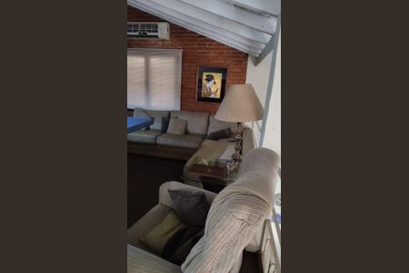 Casa para alugar com 4 quartos, 400m² em Granja Viana, Cotia