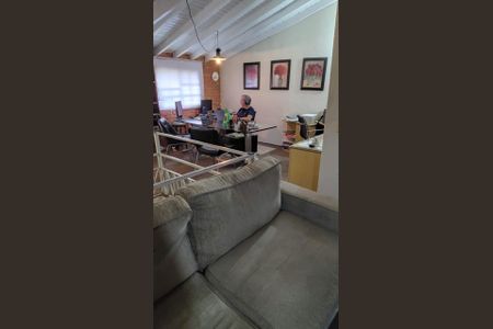 Casa para alugar com 4 quartos, 400m² em Granja Viana, Cotia