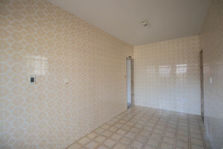 Sala de casa para alugar com 2 quartos, 85m² em Santa Catarina, São Gonçalo