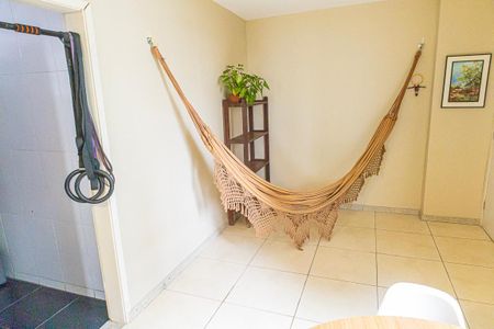 Sala de apartamento à venda com 2 quartos, 46m² em Manacás, Belo Horizonte