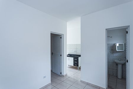Sala de casa para alugar com 1 quarto, 60m² em Vila Mangalot, São Paulo