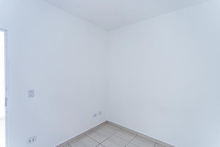 Quarto de casa para alugar com 1 quarto, 60m² em Vila Mangalot, São Paulo