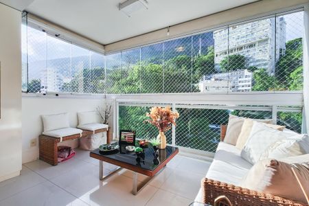 Sala de apartamento à venda com 3 quartos, 194m² em Jardim Botânico, Rio de Janeiro