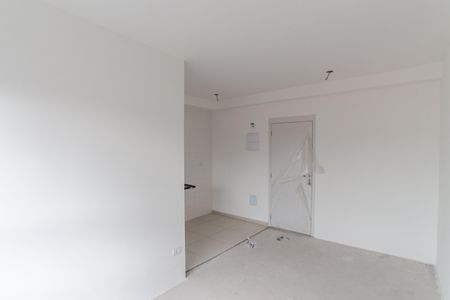 Sala de apartamento para alugar com 2 quartos, 46m² em Vila Mazzei, São Paulo