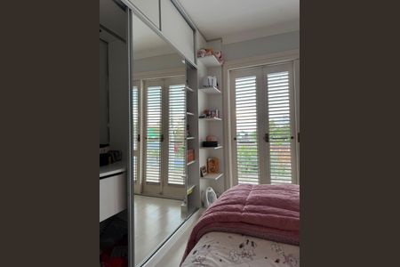 Quarto de casa à venda com 3 quartos, 200m² em Niterói, Canoas