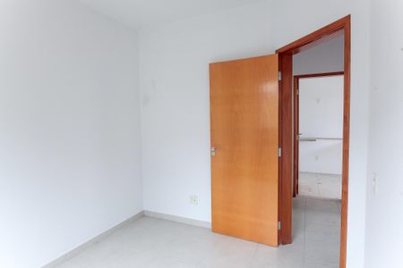 quarto 2 de apartamento à venda com 2 quartos, 70m² em Morro do Confisco, Contagem